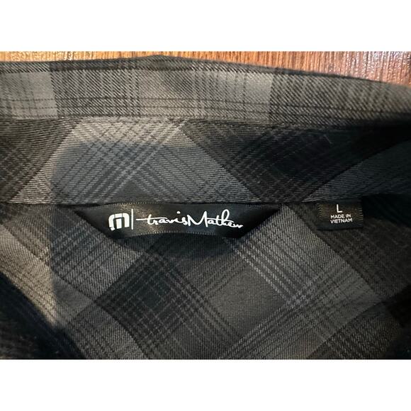 Travis Mathew Men’s Inland Button-Up Shirt Plaid Black Gray Size Large Casual - Picture 3 of 9